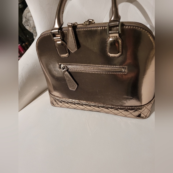 Guess purse - Picture 4 of 5